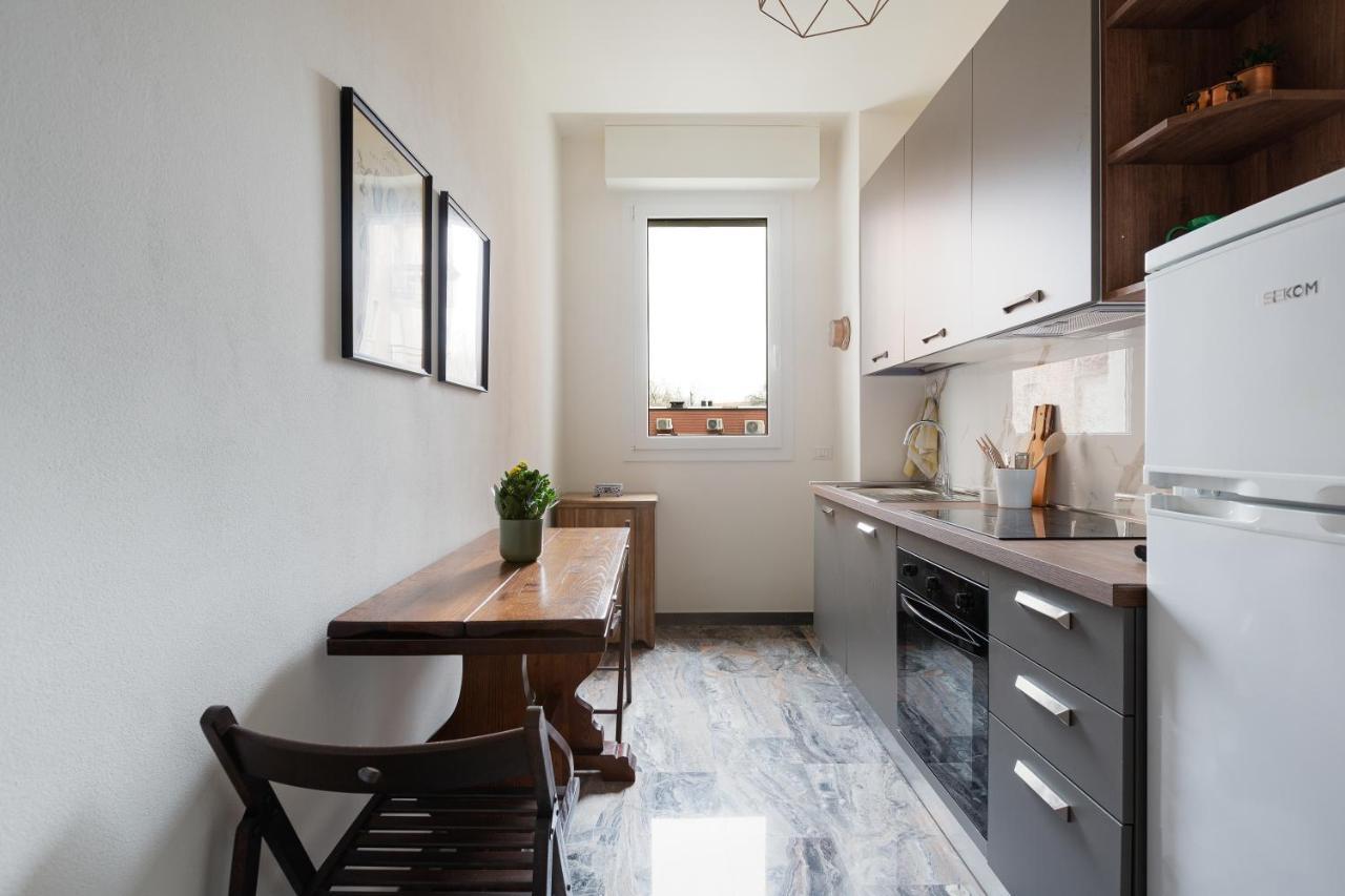 Dergano Comfy Apartment - 250 M Far From M3 Милан Экстерьер фото